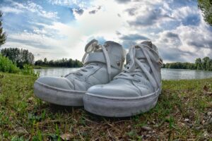 fall, shoes, leaves, sneakers, nature, september, waters, october, forest, november, golden, epple-see